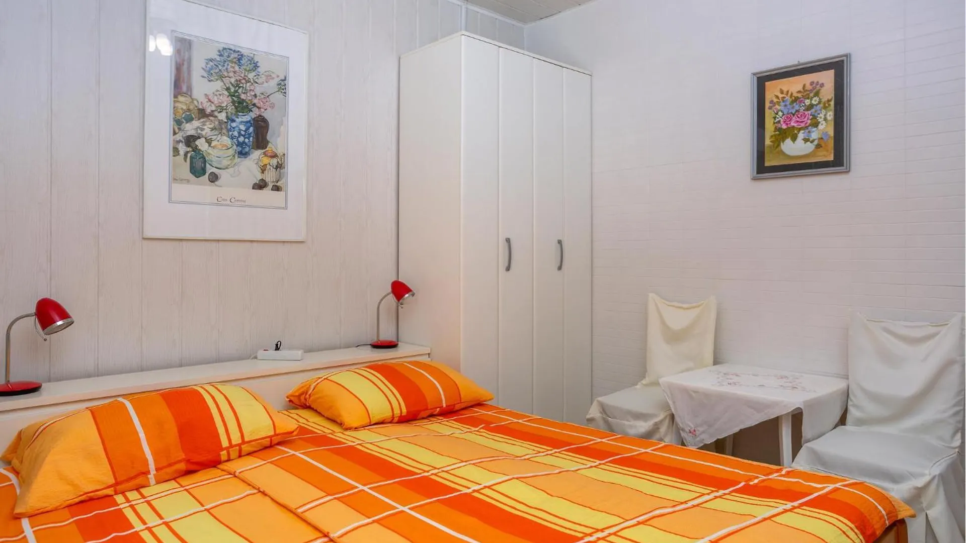Beautiful Apartment In Silo With Wifi