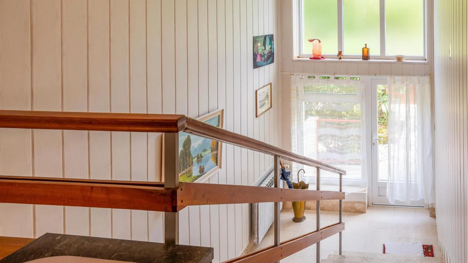 Beautiful Apartment In Silo With Wifi